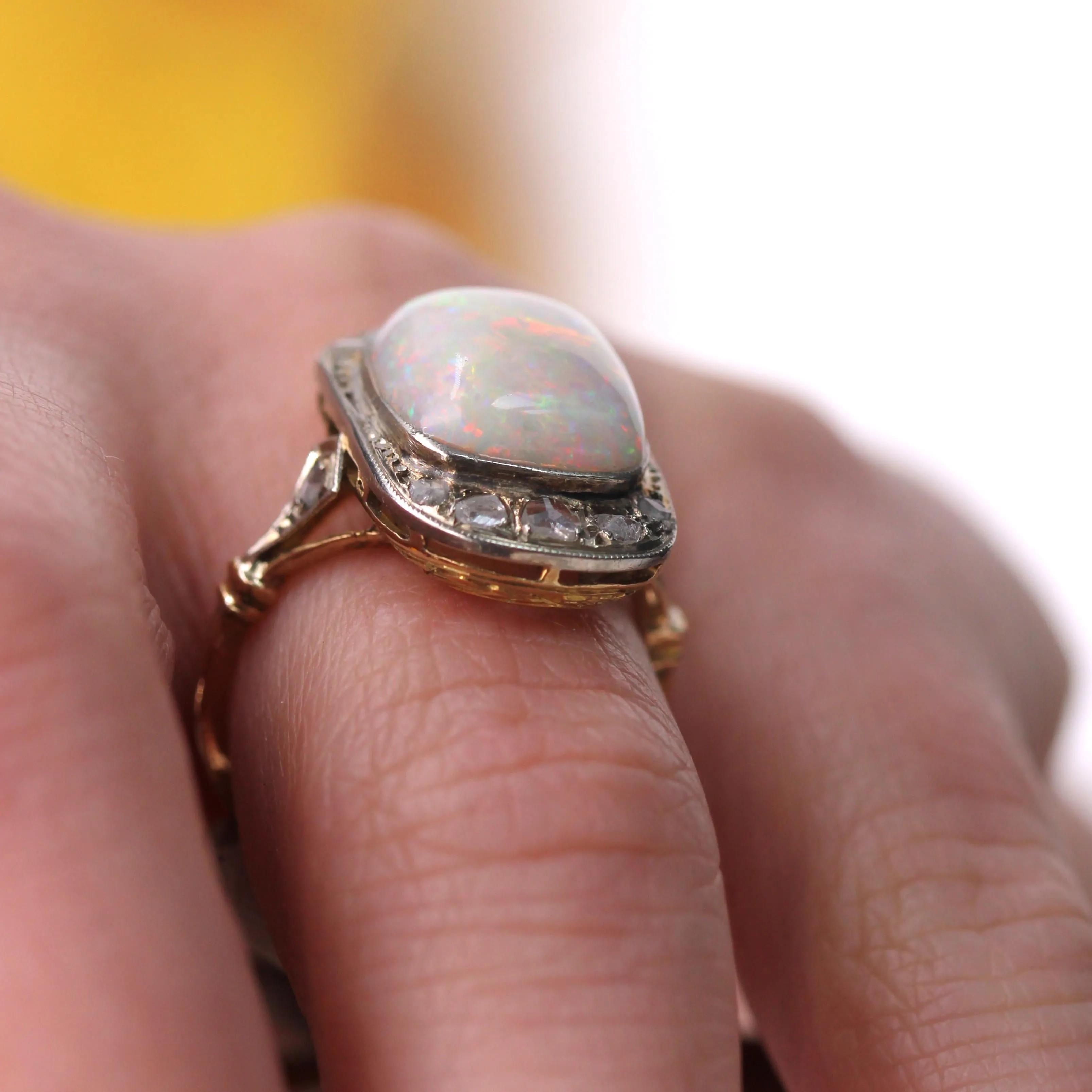 1920s White Opal Diamonds 18 Karat Yellow Gold Platinum Ring