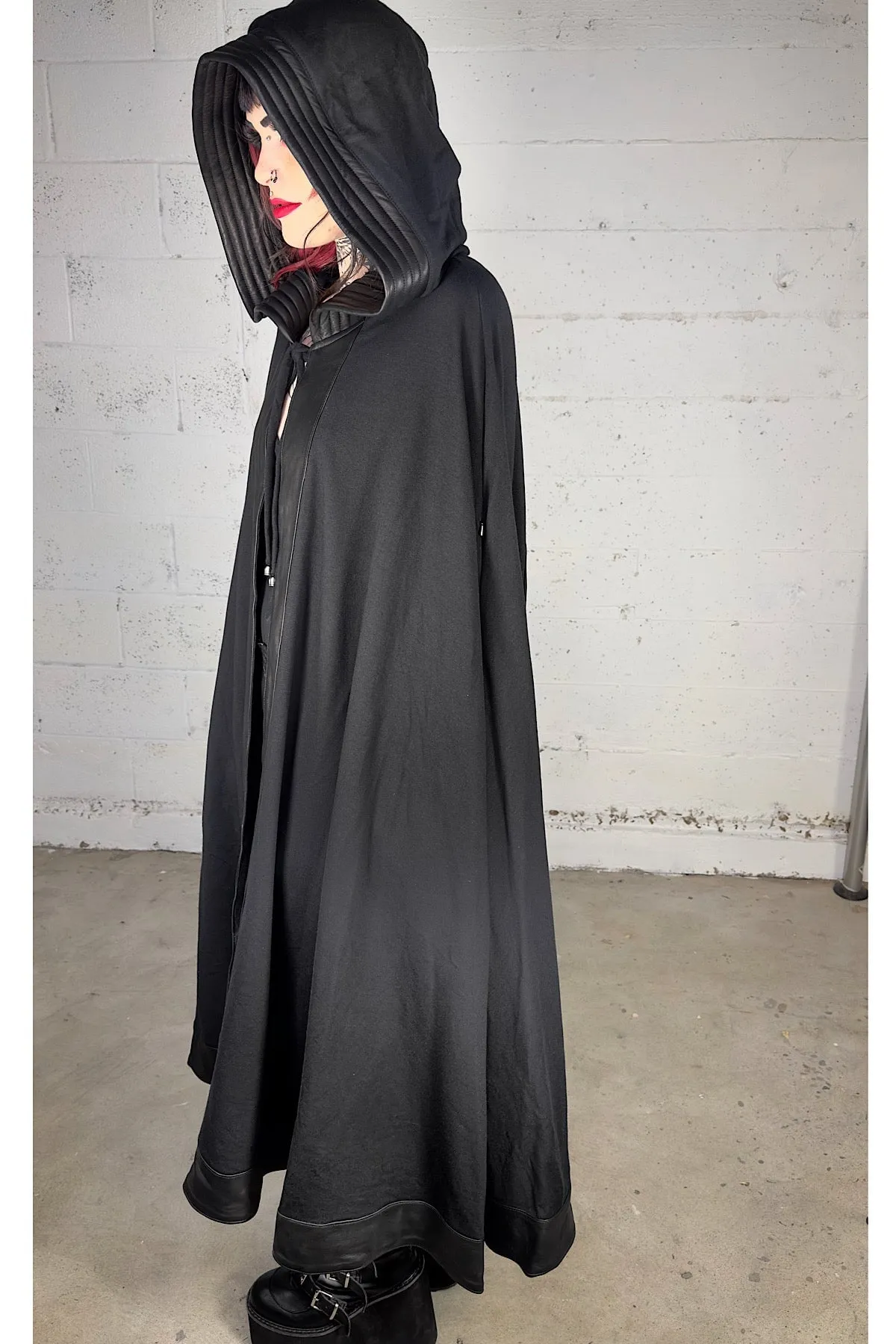 5D x Eyecon Skull Cape - cotton/leather