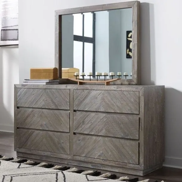 Belle Latte Dresser