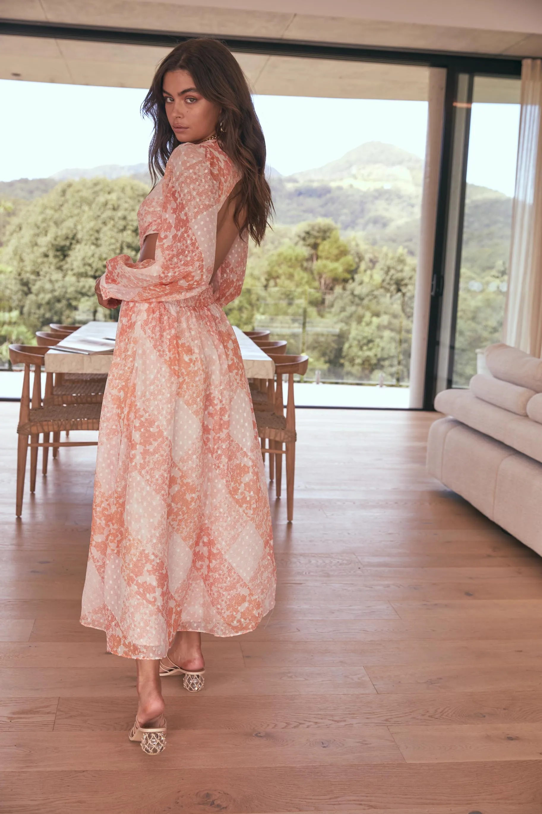 Caprice Dress / Peach Paisley