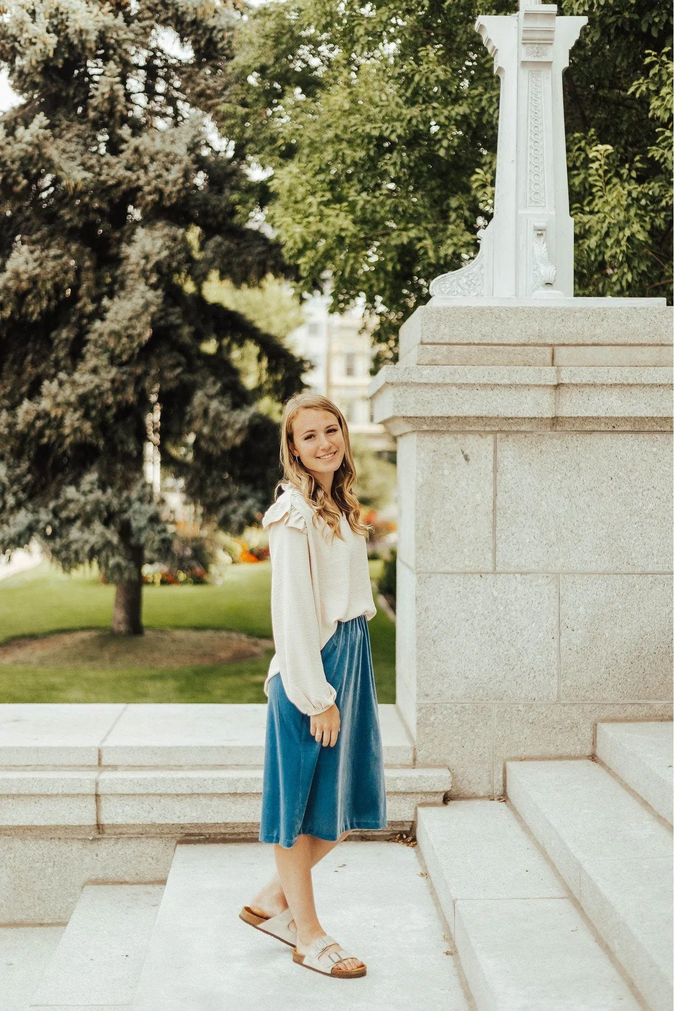 Carrie Stretch Velvet Skirt Azure