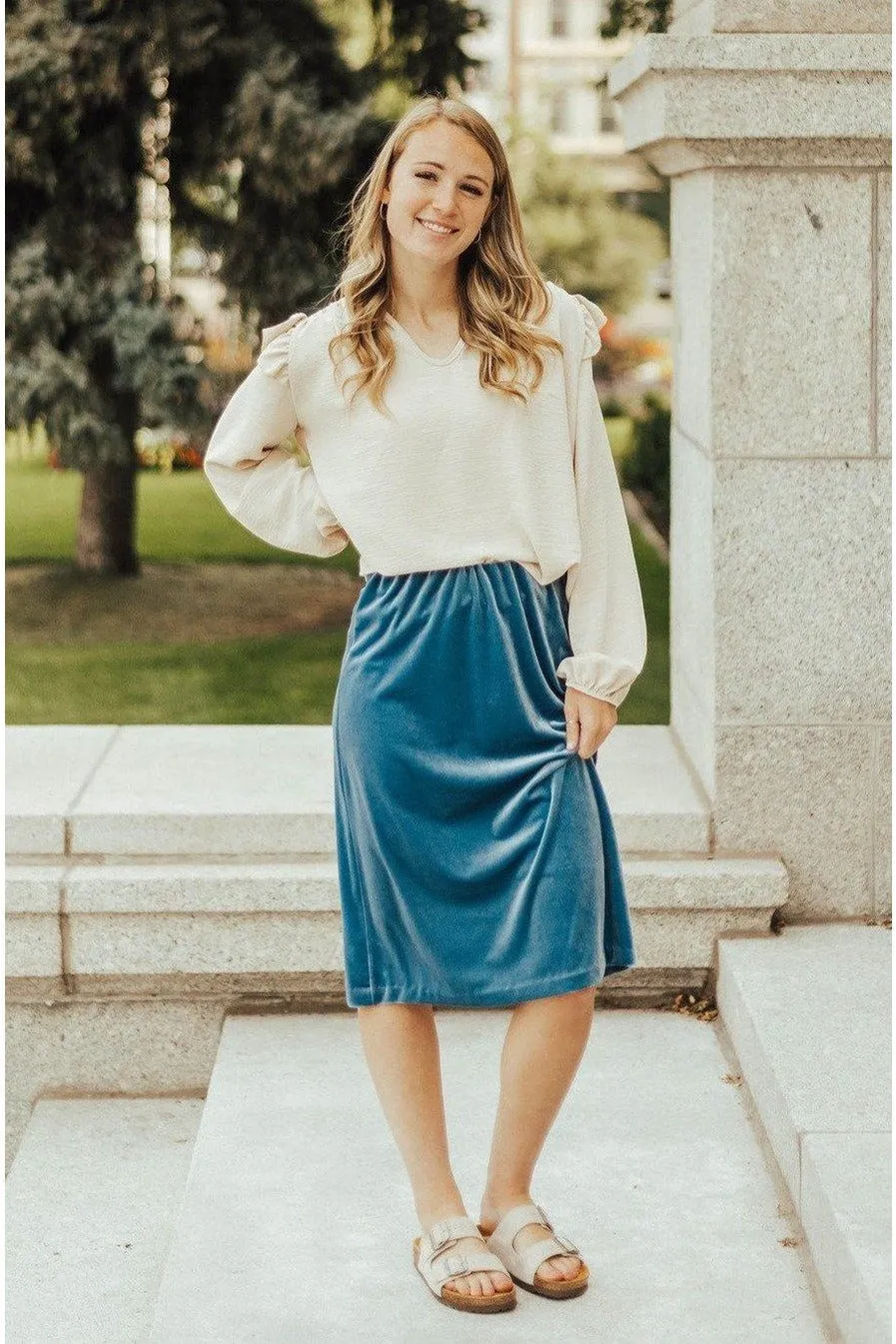 Carrie Stretch Velvet Skirt Azure