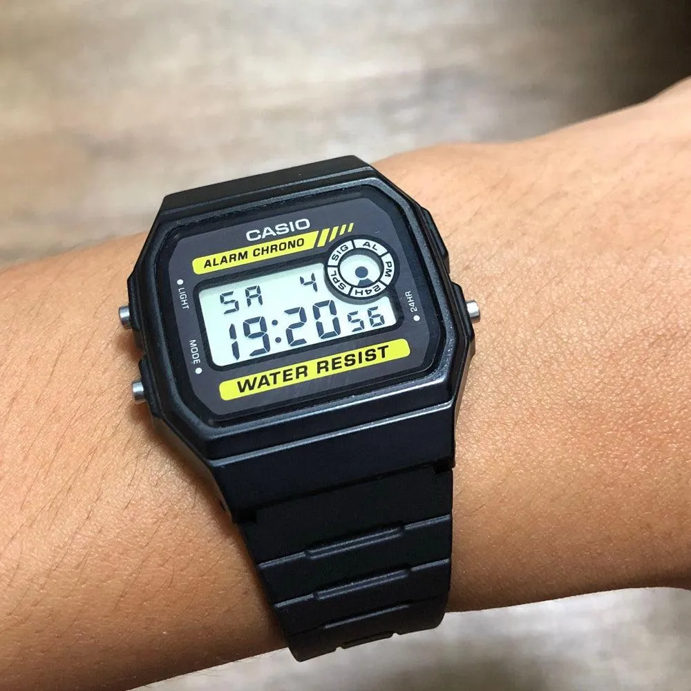 Casio VINTAGE F-94WA-9DG