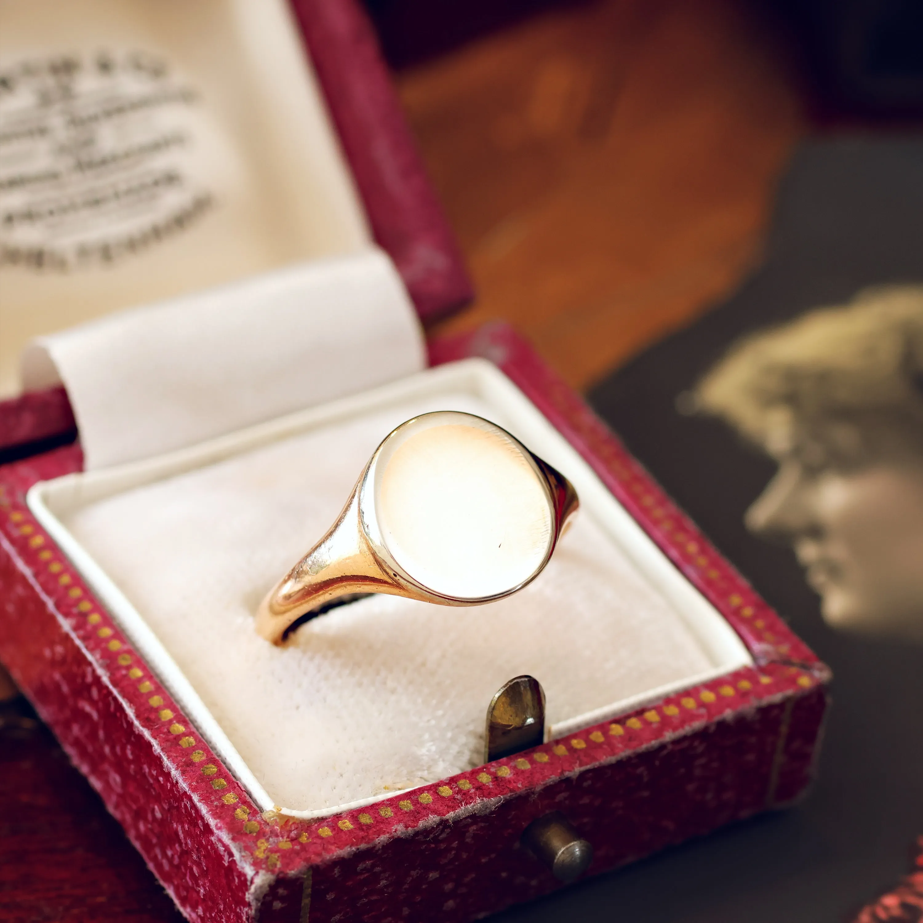 Classic Date 1951 9ct Gold Signet Ring