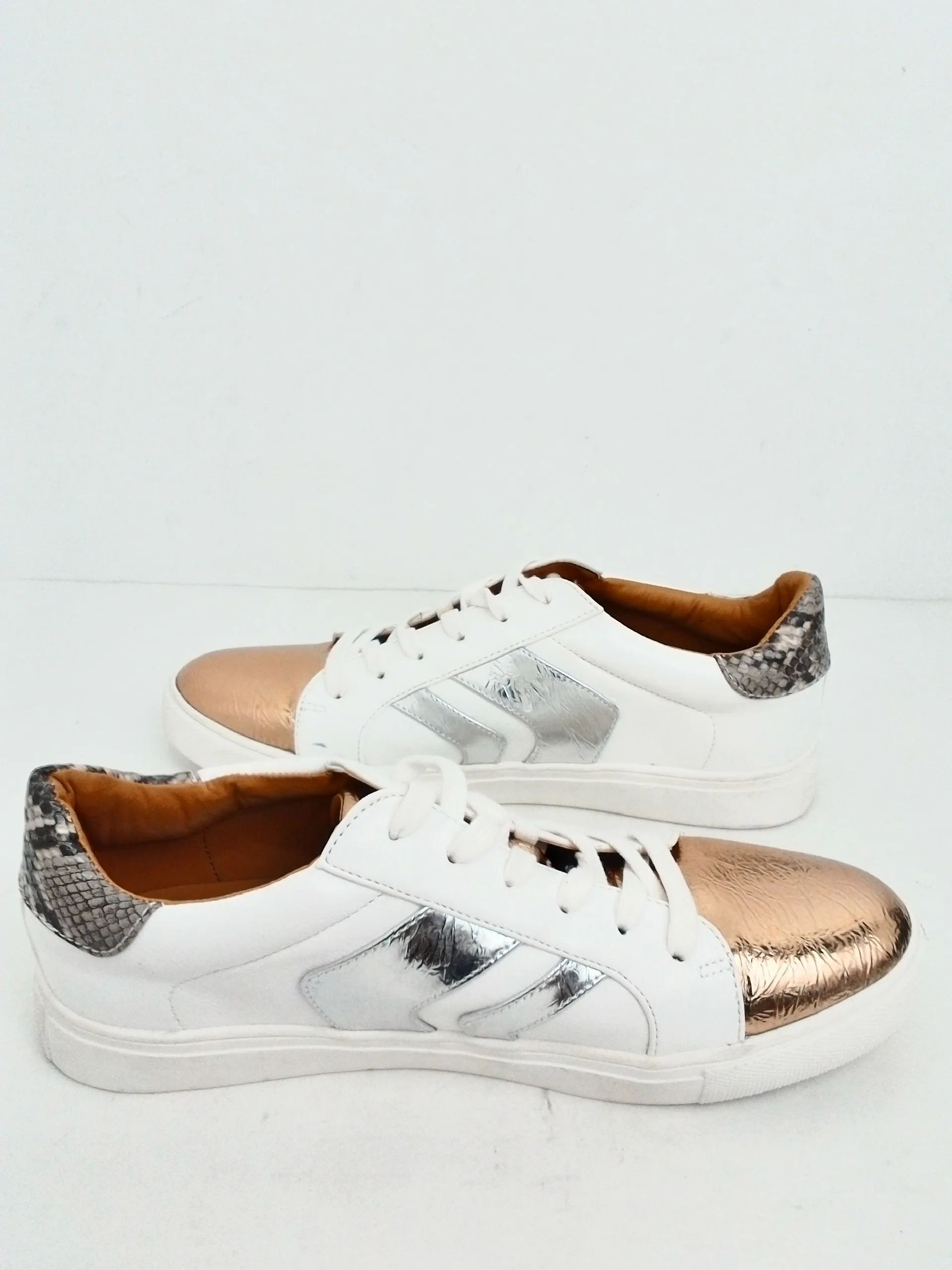 Dolce Vita Women's Aldy White/Rose Gold Sneakers Size 9