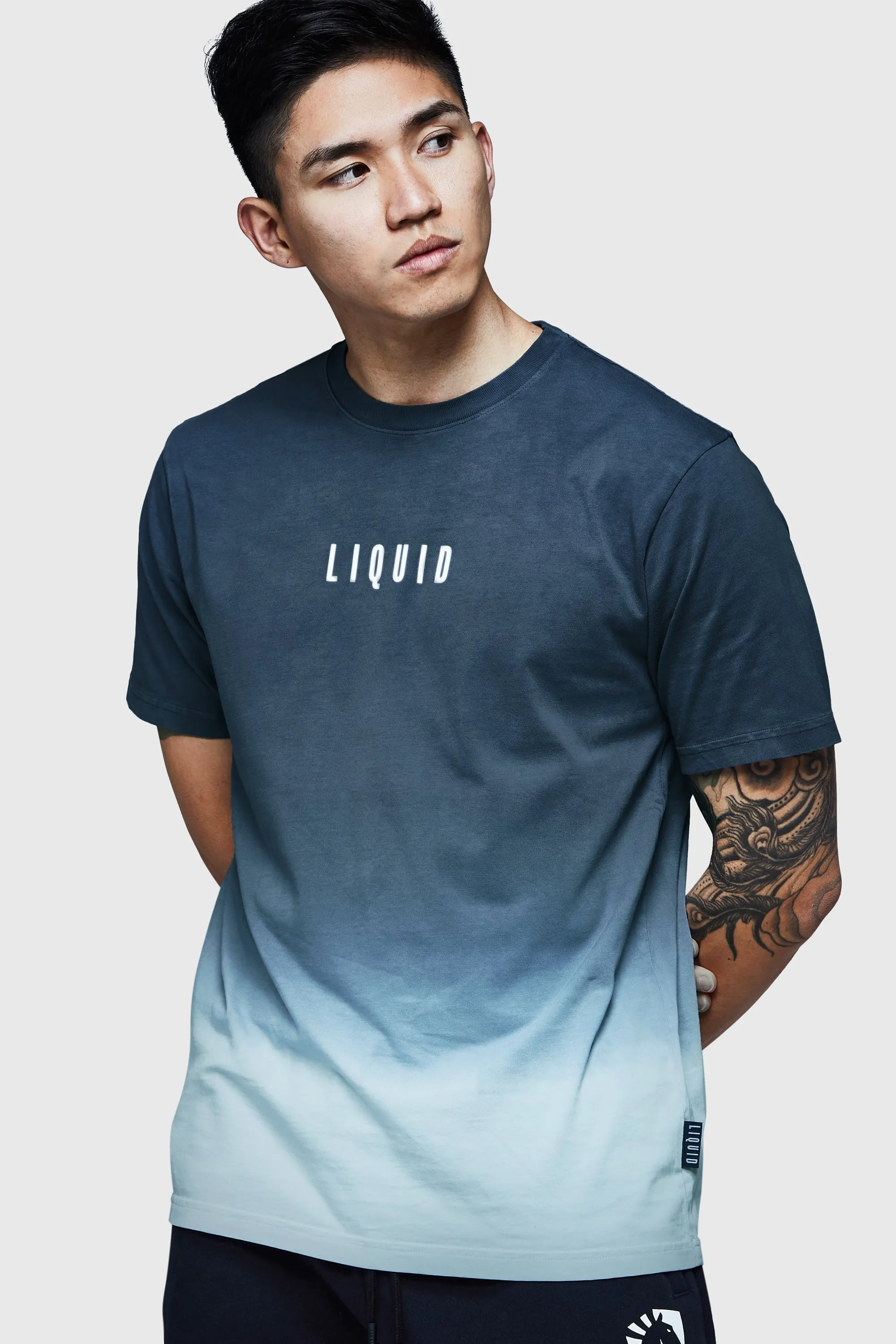 ESSENTIALS DIP DYE SHORT SLEEVE TEE