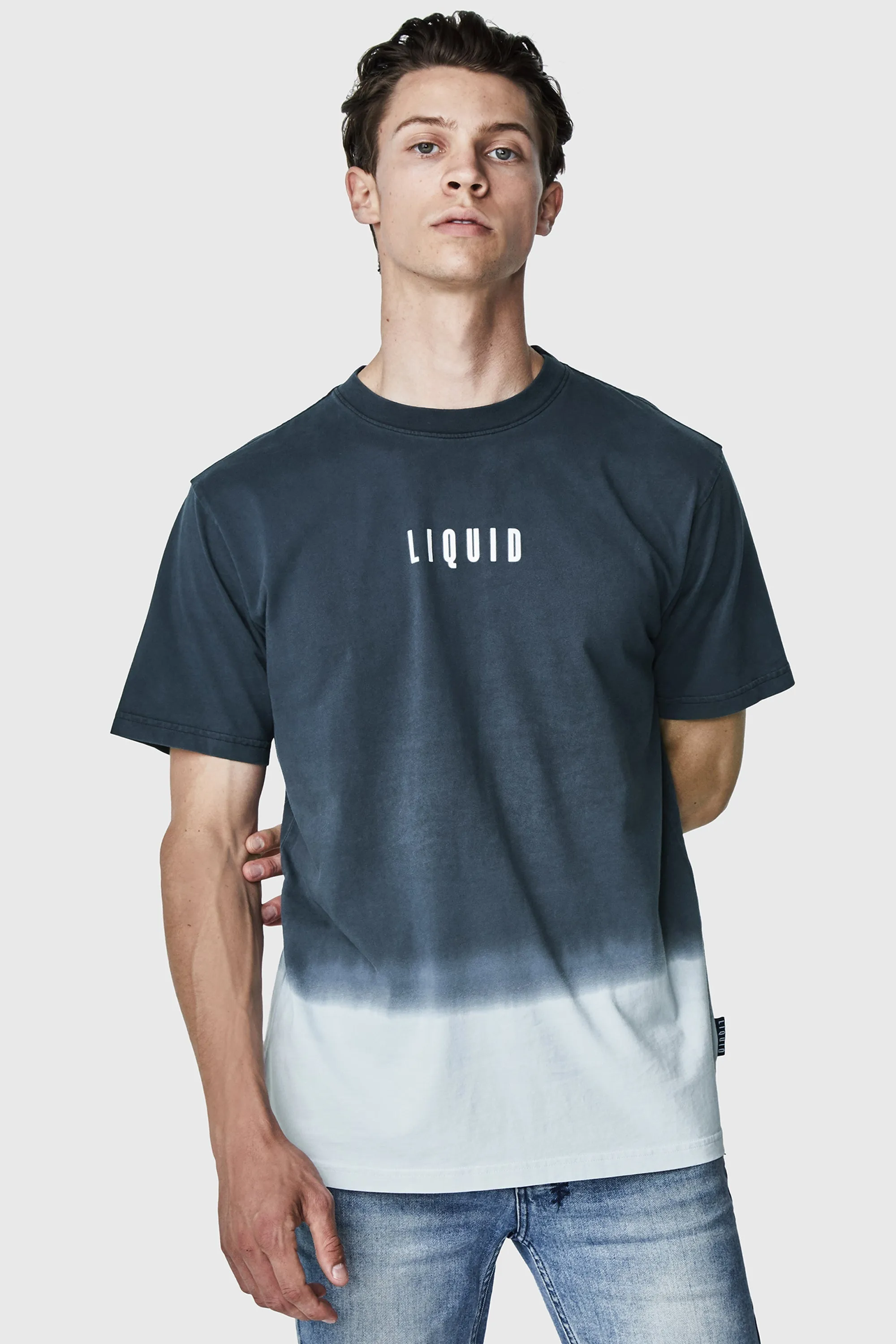 ESSENTIALS DIP DYE SHORT SLEEVE TEE