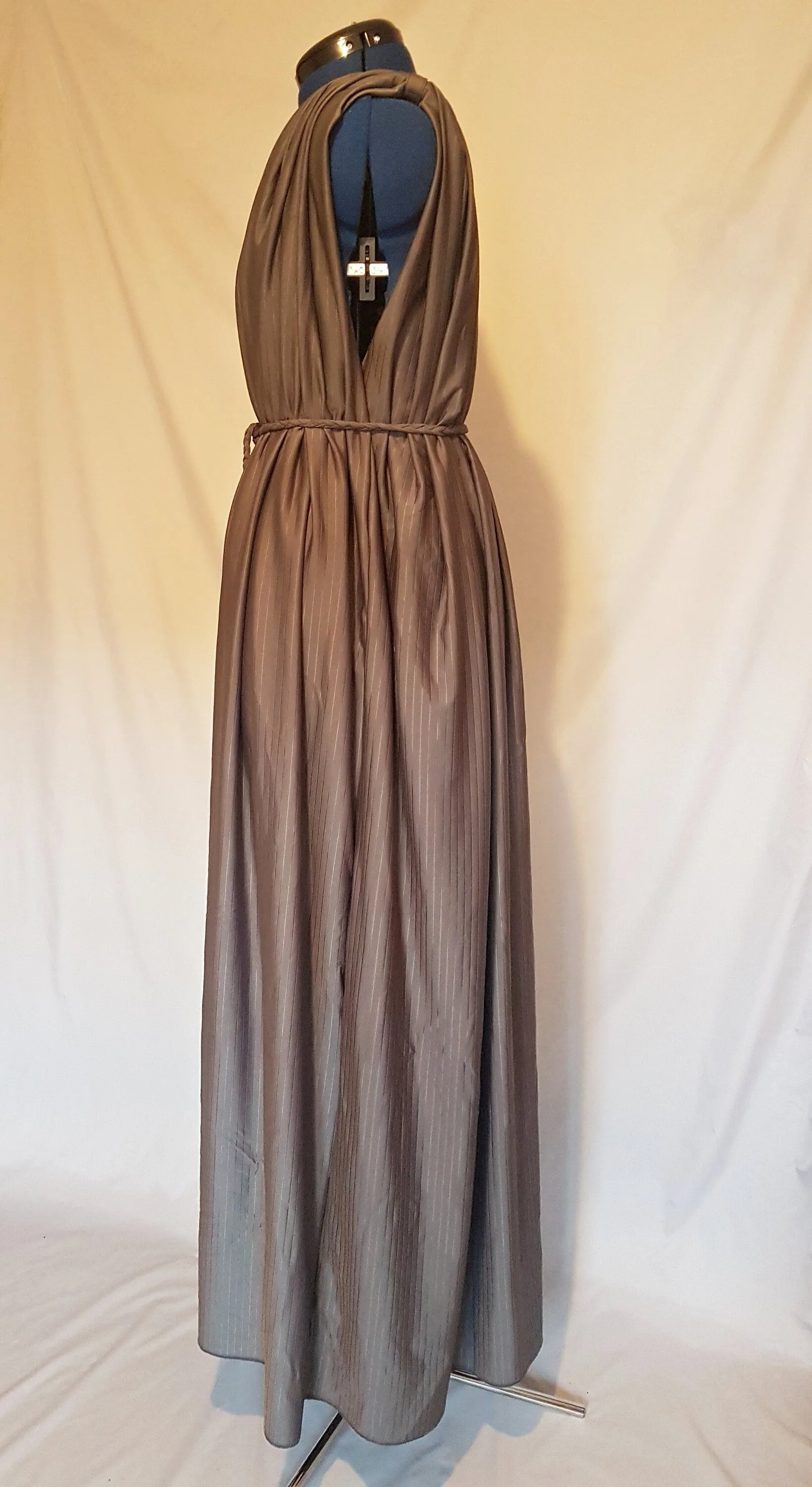 Grey Ribbed Pattern Grecian Drape Dress