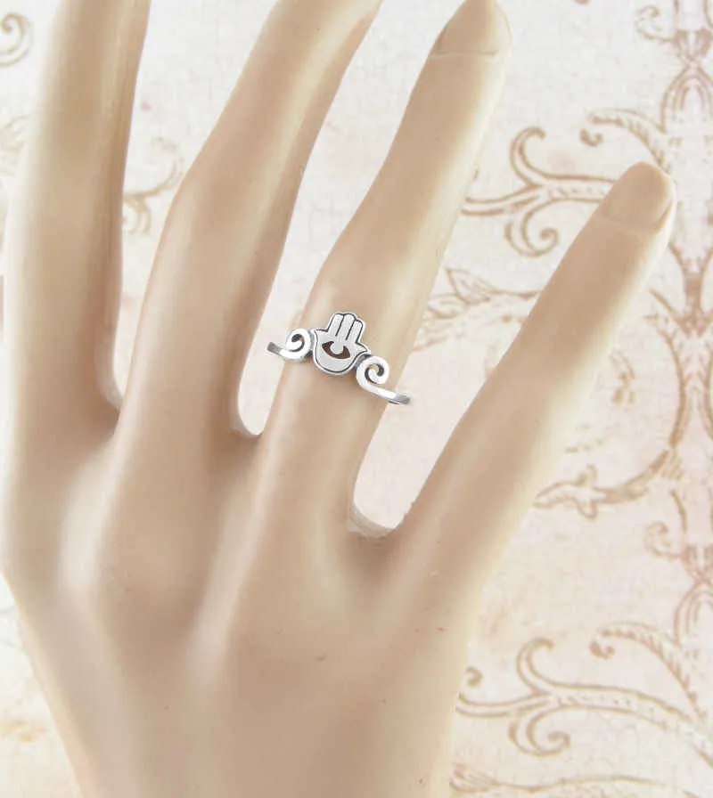 Hamsa Ring With Cut-Out Eye & Scrolls