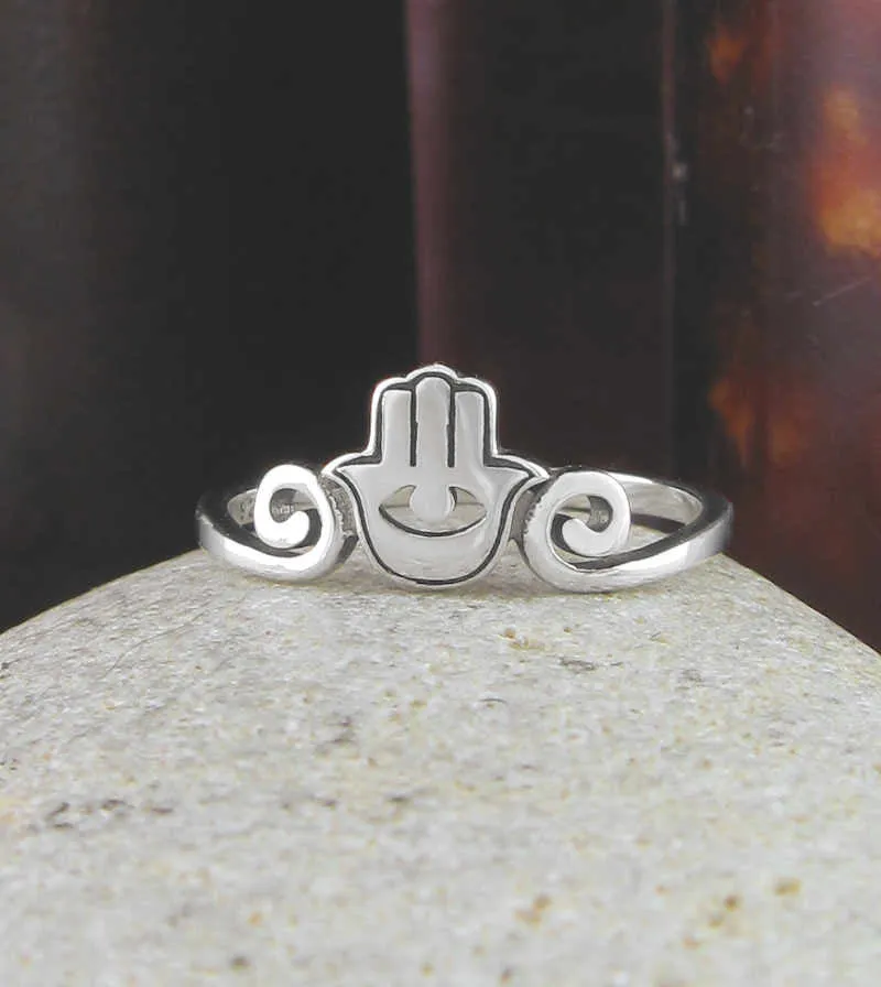 Hamsa Ring With Cut-Out Eye & Scrolls