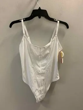 NWT COLSIE Tops Size L White BODYSUIT TOP